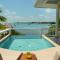 Island Time Gecko - Private Island Beachfront Villa 1 Min From Village