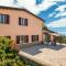 Inviting Farmhouse in Appenines with covered swimming pool