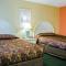 Rodeway Inn & Suites Haines City - Winter Haven Rodeway Inn & Suites Haines City - Winter Haven