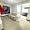 Casa completa con Aire Acondicionado, Calentador de Agua & Garaje privado
