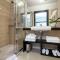 Queen Boutique Hotel