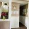 Comfortable and Charming, 15 mins to Niagara Falls