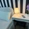 Beautiful Partition Strip Room in Barsha Heights - 迪拜