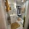 Luxurious Bedroom with Private Entrance & En-suite Bathroom