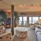 Chic Home: Ocean Views, Hot Tub & Game Room! - Флаглер-Бич
