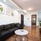 The 1st district, spacious apartment/Next Bui Vien - مدينة هوشي منه