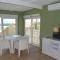 Espectacular Apartamento a pie de playa en CHALET ROQUETES