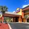 Home Town Inn & Suites - Crestview