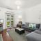 Campbells Cottage by Experience Jervis Bay