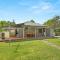 Campbells Cottage by Experience Jervis Bay