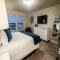 Pacific Brand New 5BR TH Pool in Windsor Island
