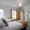 Stay Comfortable-City Centre-Spacious 4 Bed House!