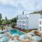 Cabot Las Velas Apartments