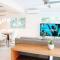 Spacious Comfy PH Apt for 9 @ San Juan - Miramar 4 - Nuevo