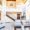 Kondarini Sea View Villa, Just 290m from the beach, by ZanteWize