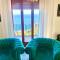 2 bedrooms appartement with sea view enclosed garden and wifi at Taormina 2 km away from the beach