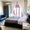 Spacious apartment in Taormina with sea view and balconies