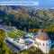 Peaceful 1BR Suite, Yurt and Barn in Cypress Park - غليندال