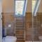 Graziers Cottage - character Cotswold cottage with inglenook, parking and pub nearby
