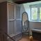Graziers Cottage - character Cotswold cottage with inglenook, parking and pub nearby