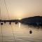 Modern cosy apartment walking distance to many cove beaches and coast path walks as well as the famous Helford river - Falmouth