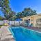 Quiet Home-Heated Pool-King Bed- 3 mi to Madeira Beach
