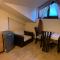 7 apartments in Alexander complex