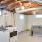 Quaint Cedar Rapids Home, 4 Mi to Downtown! - Cedar Rapids