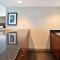 DoubleTree by Hilton Lansing - 兰辛