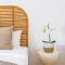 Voyage's Stylish 1br At Waters Edge - Abu Dhabi