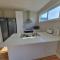 Serene Waterfront GuestHouse- Views & Vibes - Saratoga