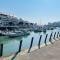Vue Port de plaisance : Le Voilier