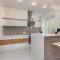 Cosy Apartment with Parking in the city centre Warszawa by Noclegi Renters - 华沙