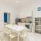 White&Blue Apartment at Sanità by Wonderful Italy