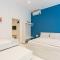 White&Blue Apartment at Sanità by Wonderful Italy