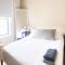 2 Bedrooms Entire Beautiful Apt in Williamsburg! 2 Bedrooms Entire Beautiful Apt in Williamsburg!