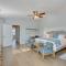 Townhome with 2 Decks Walk to Ocean! - كيور بيتش