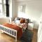Spacious 5BR house sleeps 10