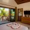 Little Harvest Caye - Your Own Private Island