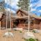 Cedar Crest at Winter Creek by Tahoe Getaways - 3BR, Walk to Ice Skating, Near Downtown and Northstar with Private Hot Tub! - Truckee