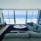 Golden Sands on the Beach - Absolute Beachfront Apartments - Gold Coast