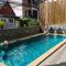 Dengs kamala beach Guesthouse