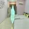 Modern Home/ 5 min Jonker/walking Mahkota Mall & hospital/ 24 pax 7R6B/ Mlk Town - 马六甲