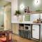 Palihouse Hyde Park Village