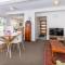2 Bedroom Home away from Home near CBD & private parking - 汉密尔顿