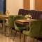 Merak Rooms & Caffe Bar - 沙巴茨