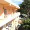 Ebrahim Flats - Grand Baie Beach