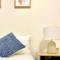 Cosy 3BR House, 7 mins drive to Macquarie Centre, 5 stars on AirB&B - Sydney