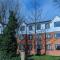 Stylish, Peaceful 2-Bed Flat with Free Parking - New Barnet