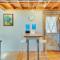 Riverside Retreat with Screened Porch 6 Mi to Taos!